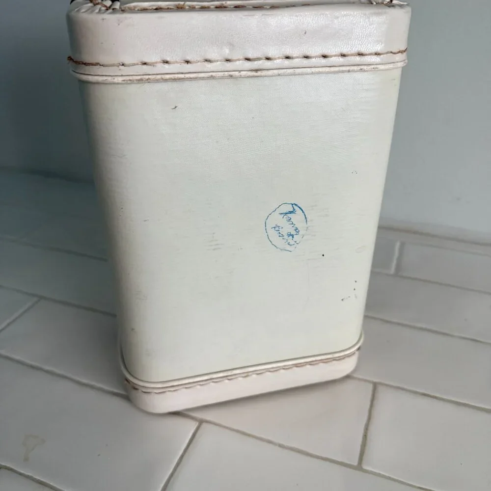 Vintage Toiletry/Makeup Traveling Case with Red Velvet Lining